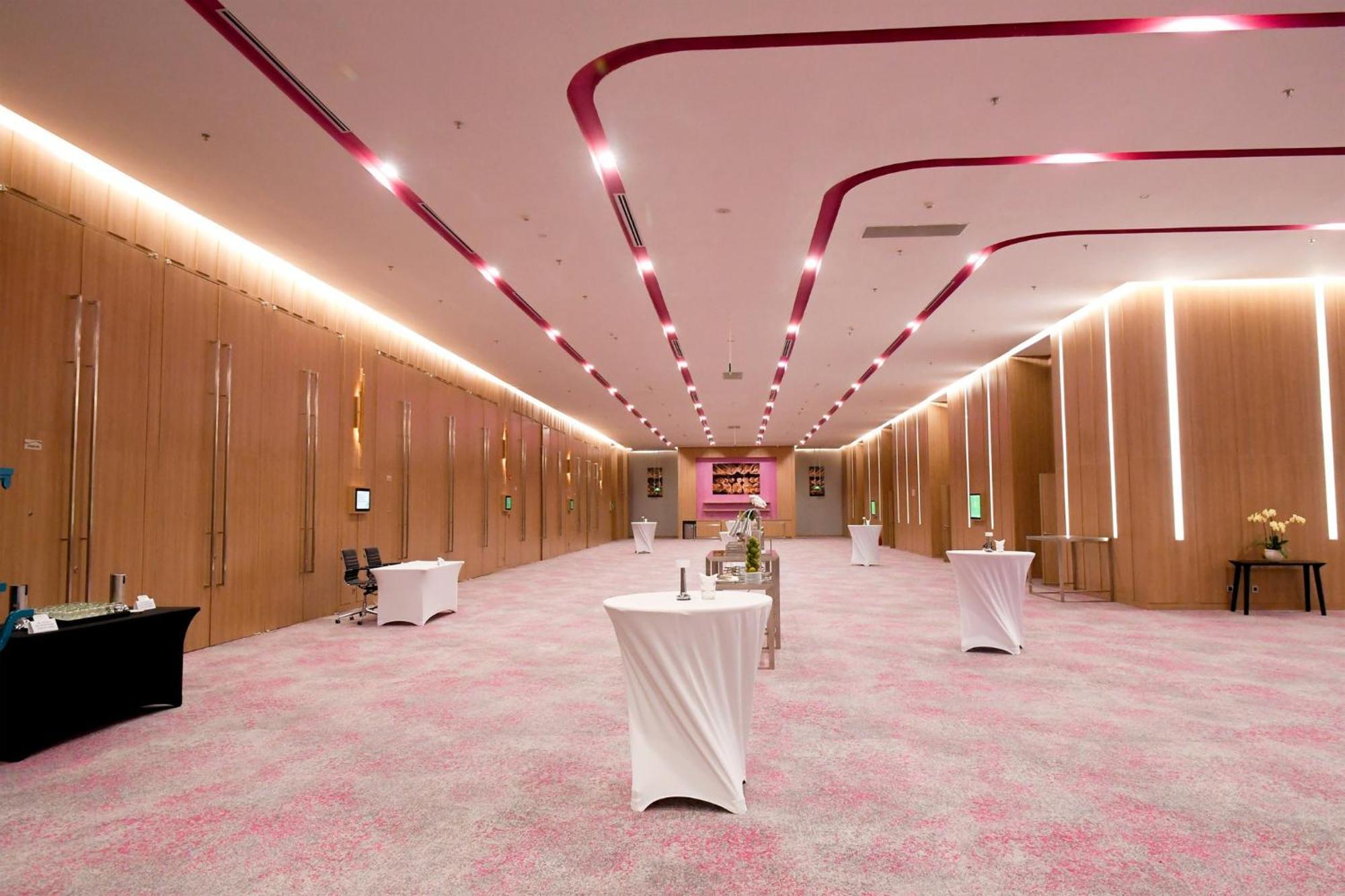 Holiday Inn & Suites Saigon Airport By Ihg Ho Si Minh-város Kültér fotó