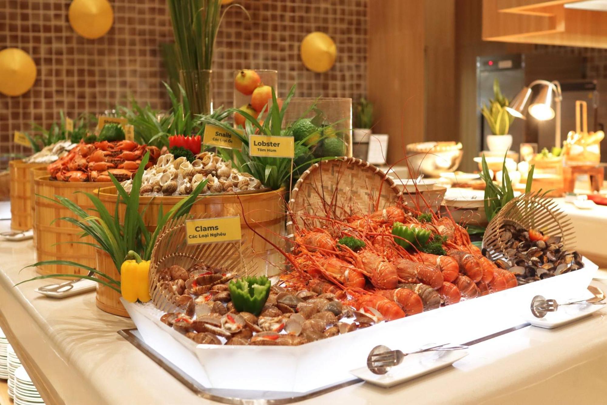 Holiday Inn & Suites Saigon Airport By Ihg Ho Si Minh-város Kültér fotó