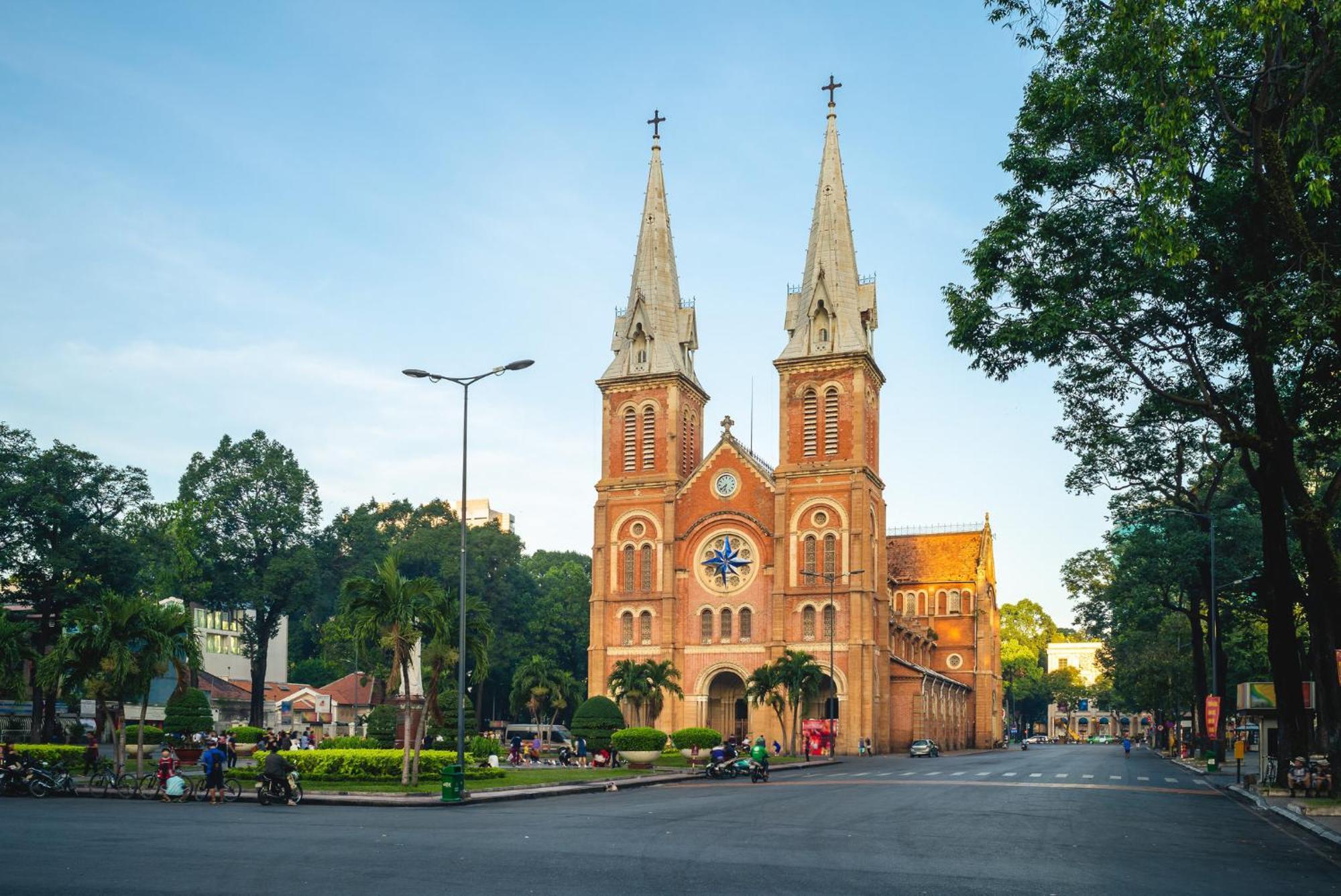 Holiday Inn & Suites Saigon Airport By Ihg Ho Si Minh-város Kültér fotó