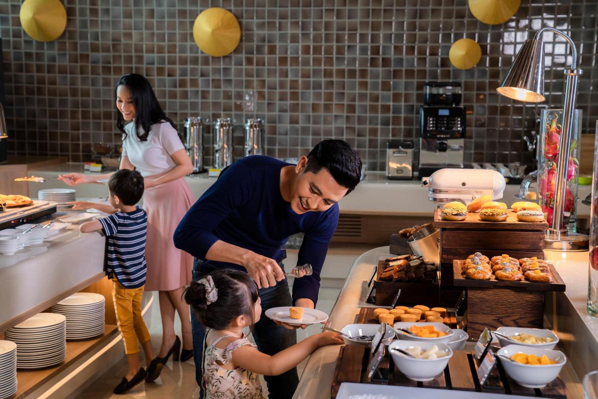 Holiday Inn & Suites Saigon Airport By Ihg Ho Si Minh-város Kültér fotó